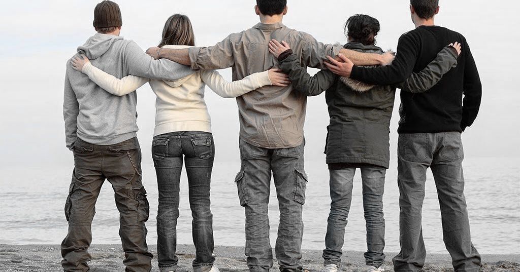 Одиночество в большом городе: как найти друзей и знакомых