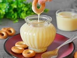 Сгущенное молоко: история, особенности технологии и продукта