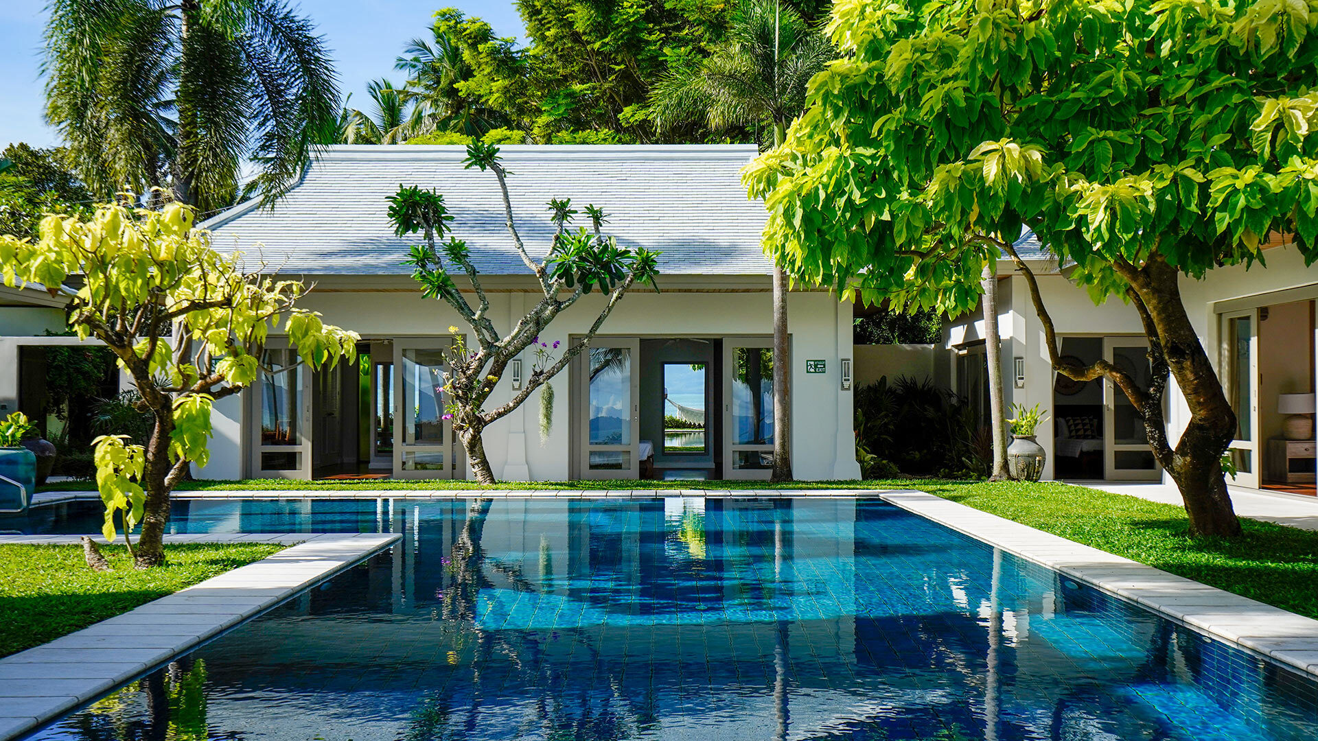 Кипр или Таиланд: где лучше купить жилье за цену однушки в Москве?