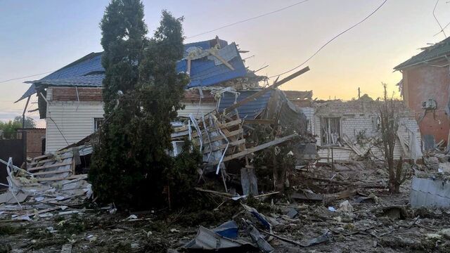 Бездействие или некомпетентность? Губернатор Гладков отчитал глав районов после гибели жителей при обстреле в Ракитном