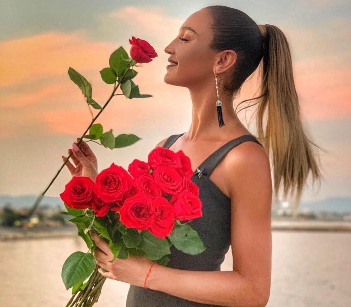 Беременность Ольги Бузовой: миф или реальность?