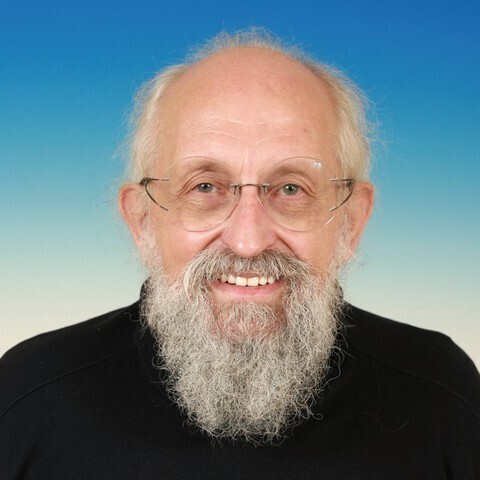 Вассерман предложил убрать из Конституции ограничение по срокам президентства