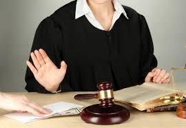 Почему большинство судей в РФ женщины?