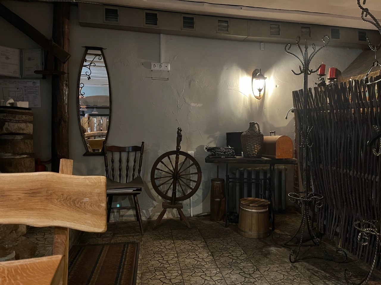 Где есть в Минске. Рассмотрим заведения от ресторана до народной столовой и цены в них