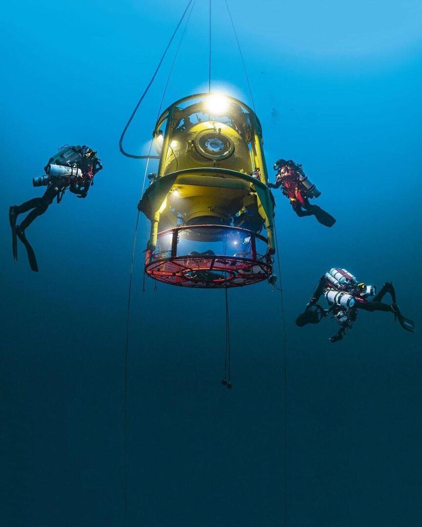 Миссия Gombessa V дайвера и специалиста по глубоководной съемке Лорана Баллесты