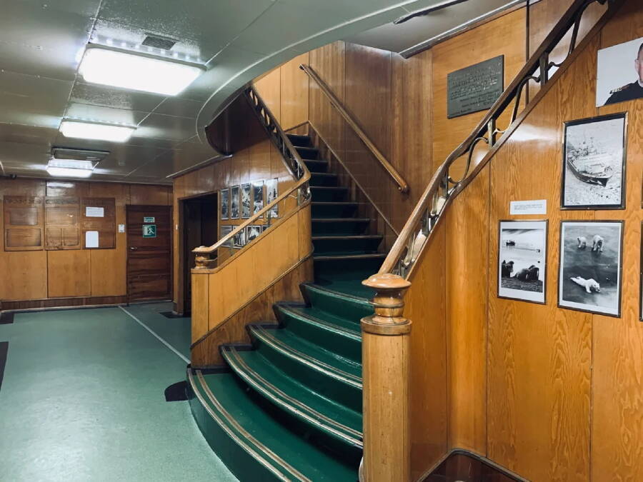 Плановая экономика делала чудеса! Прошло 10 лет после войны!