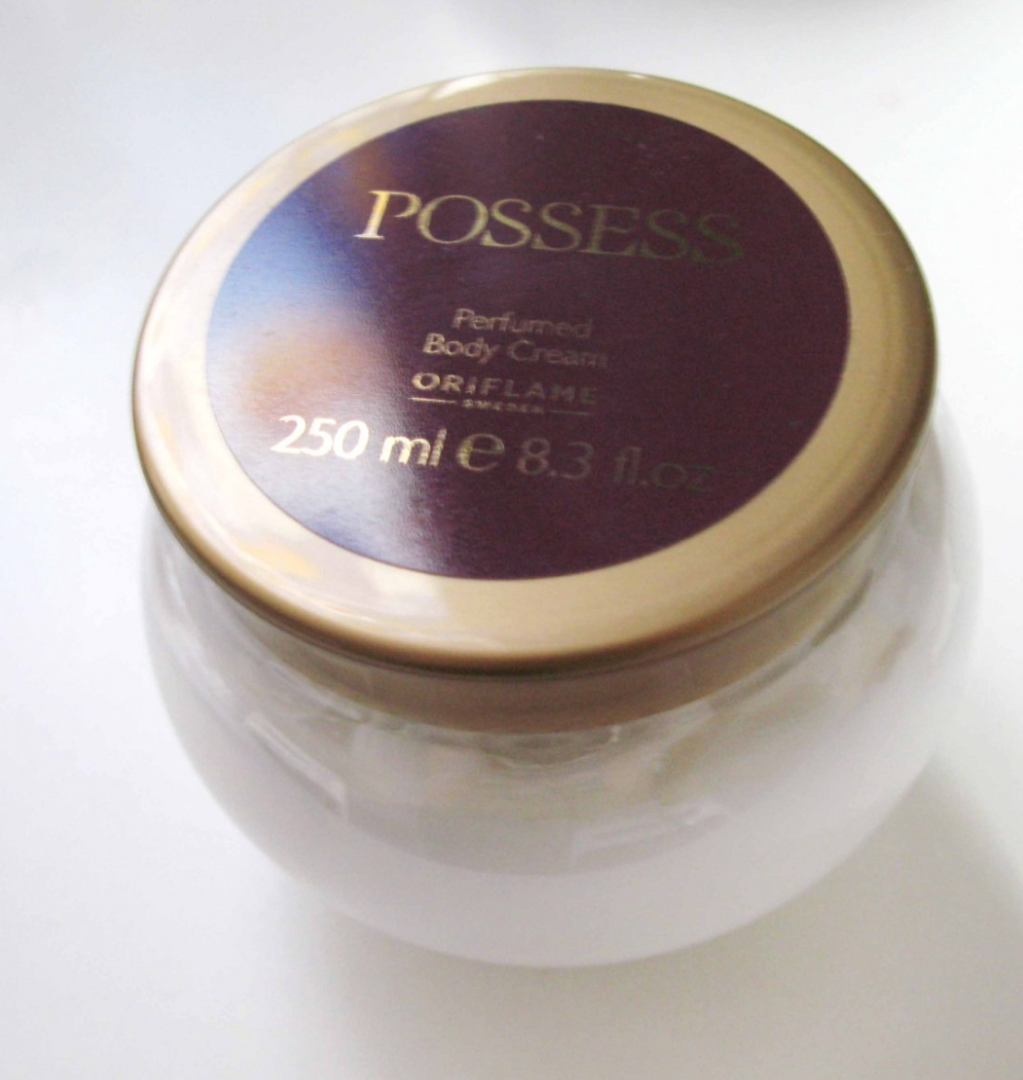 Мягкий крем, который подарит вам стойкое увлажнение + приятный аромат.