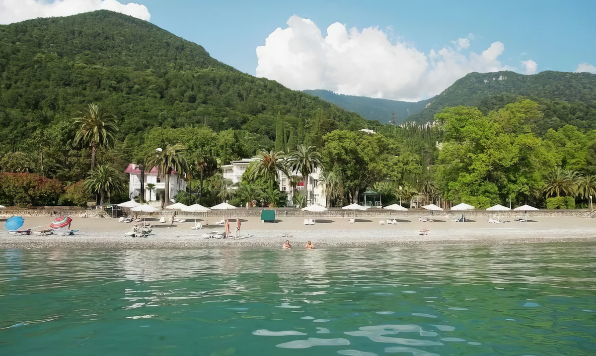 Путеводитель по недорогому отдыху в Абхазии: лучшие курорты 2024 года