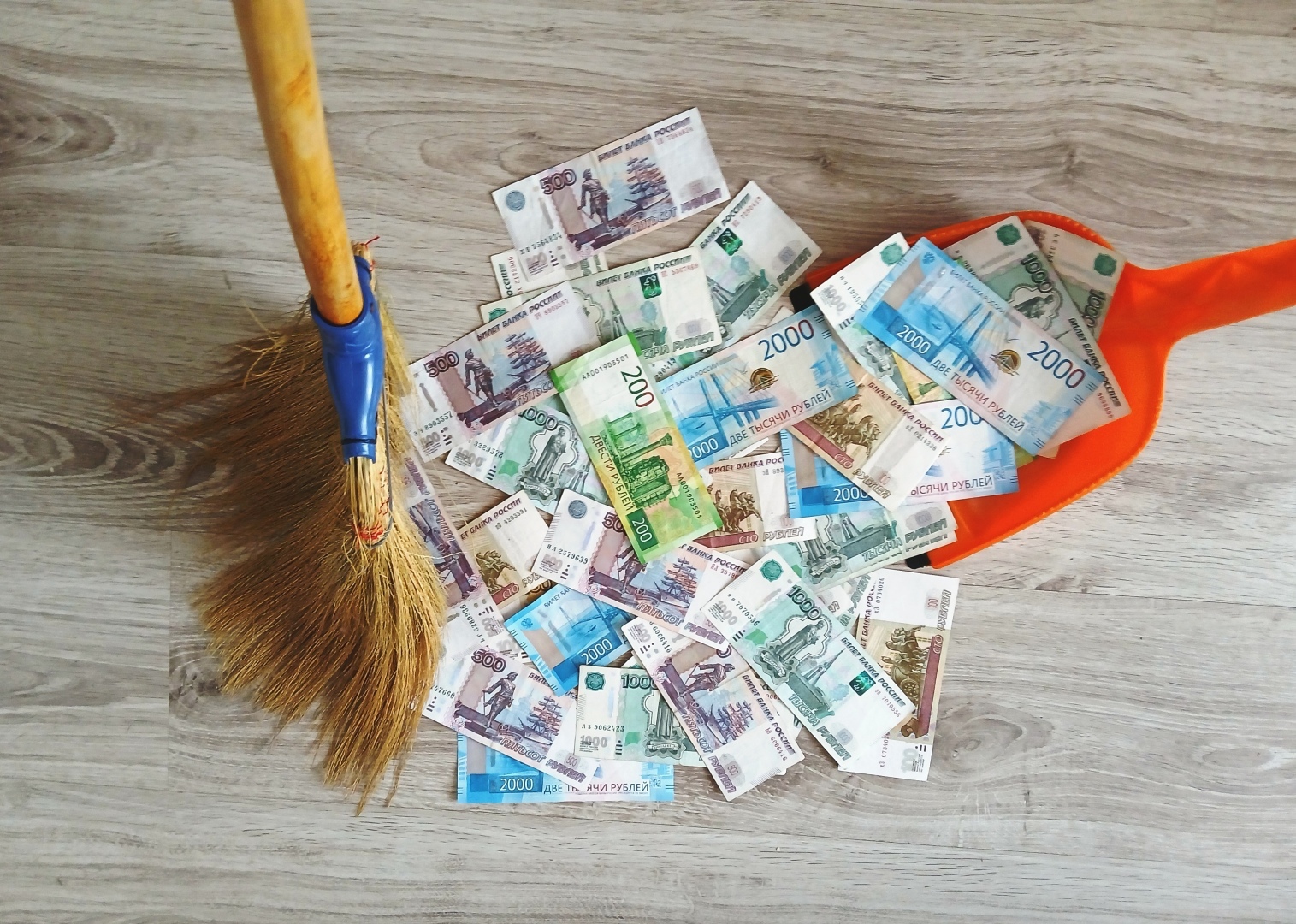 📌ЦБ в очередной раз повысил ставку до 19%!👀 Что же будет с экономикой и с нами?