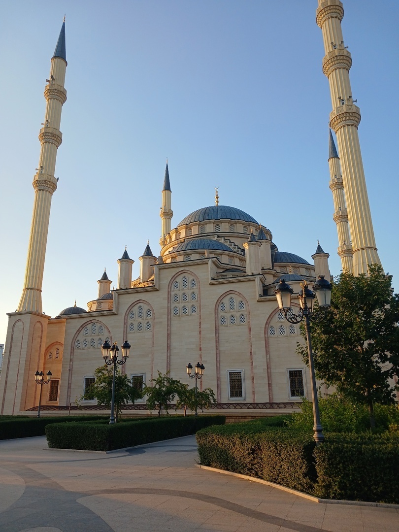 Путешествие в Грозный Чеченская республика знакомство с культурой Чечни.