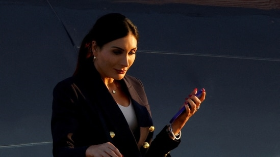 Жалоба осведомителя ABC, утверждающего, что телеканал вступил в сговор с Харрис для организации дебатов 10 сентября