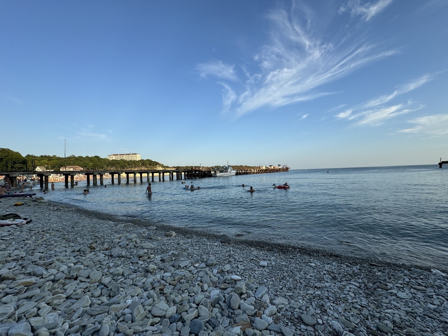 Геленджик. Голубая бухта. С этого курорта вы захотите сбежать и больше никогда не возвращаться