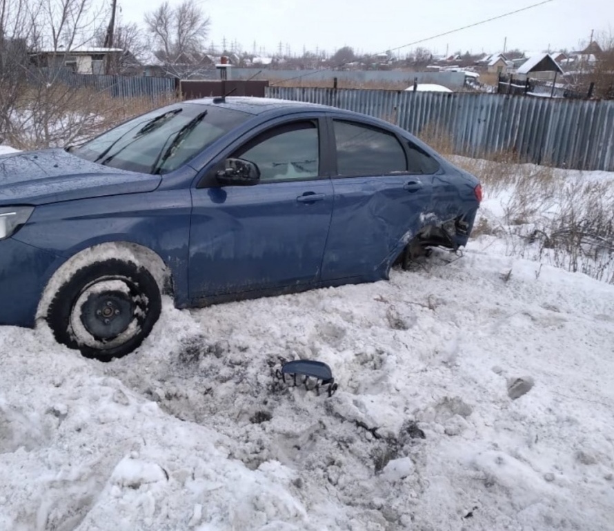 Взял новую Весту и ПОПАЛ В СЕРЬЁЗНОЕ ДТП???