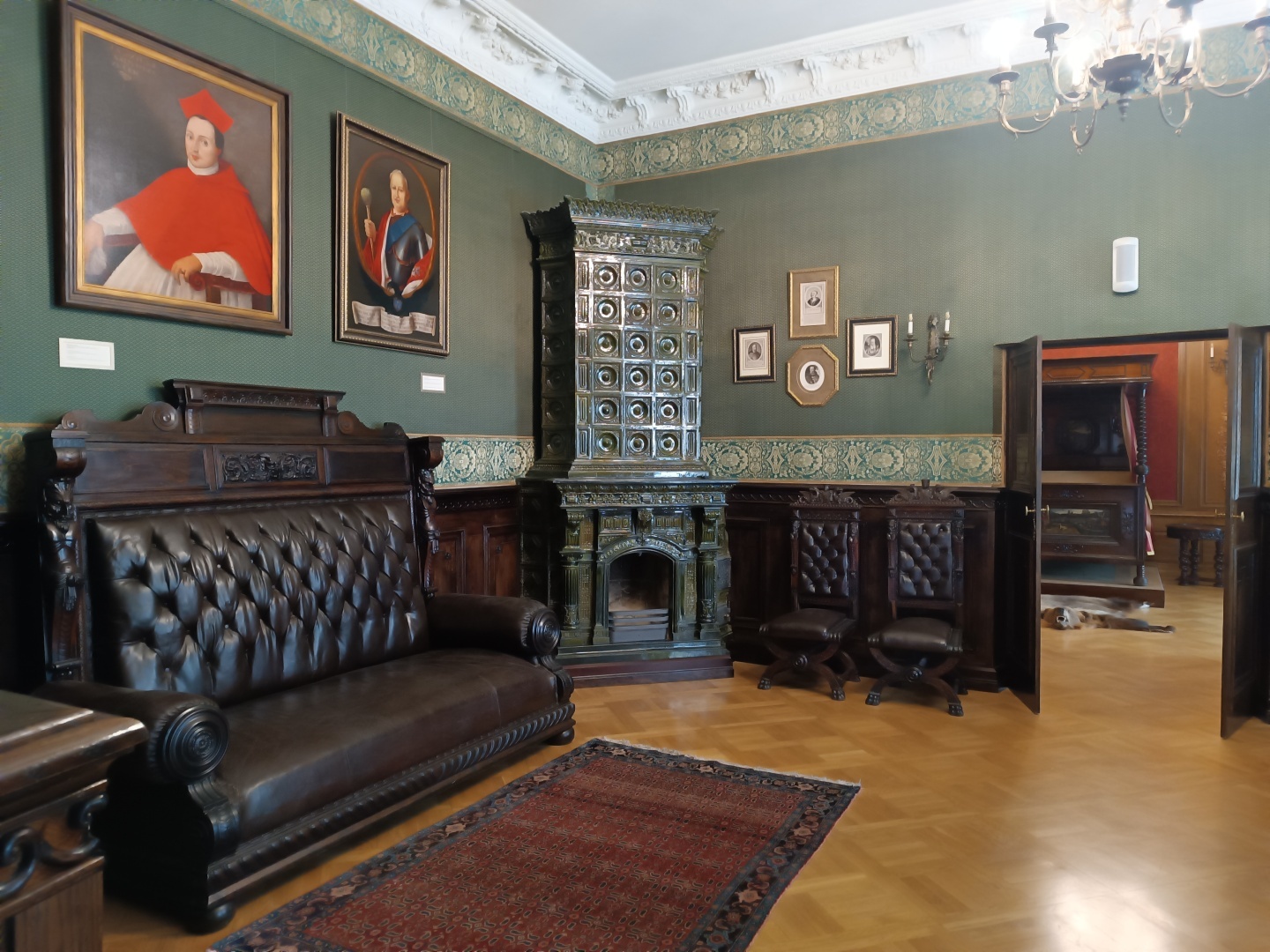 Мирский (рыцарский) и Несвижский замки, которыми владели Радзевиллы в XVI-XVIII веках. Мой третий культурный день в Беларуси. Часть 2