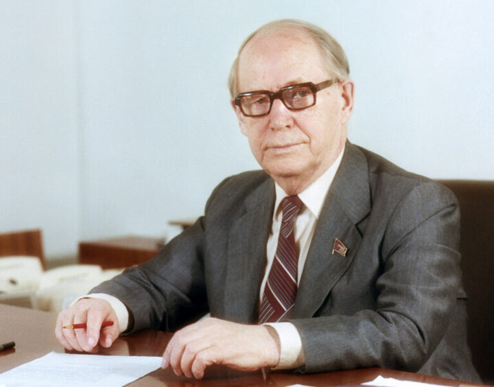 "Воскрешение" КВН: старый новый формат и "опасное оружие"