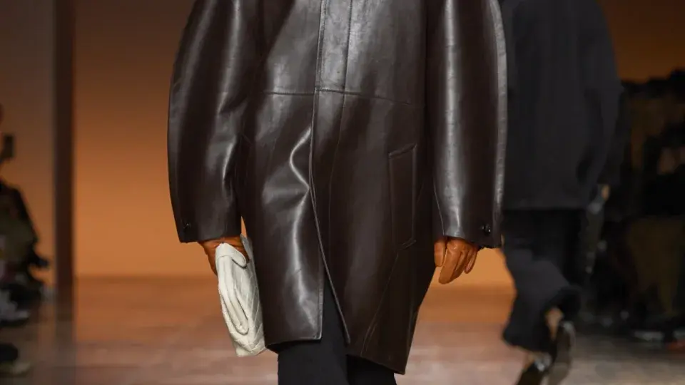 Эти модные тенденции 90-х отпразднуют свое возвращение осенью 2024 года – в современной интерпретации.