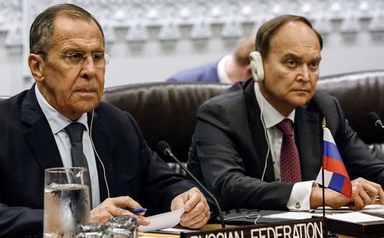 С прелюдий начинается война