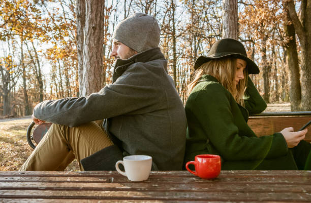 Как избежать осенней депрессии в связи сокращением светового дня, помогут советы психологов