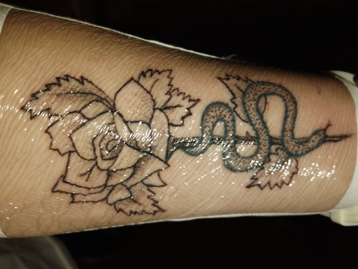 Апгрейд прошлогодней татуировки. Зачем я на это решилась и что из этого вышло.