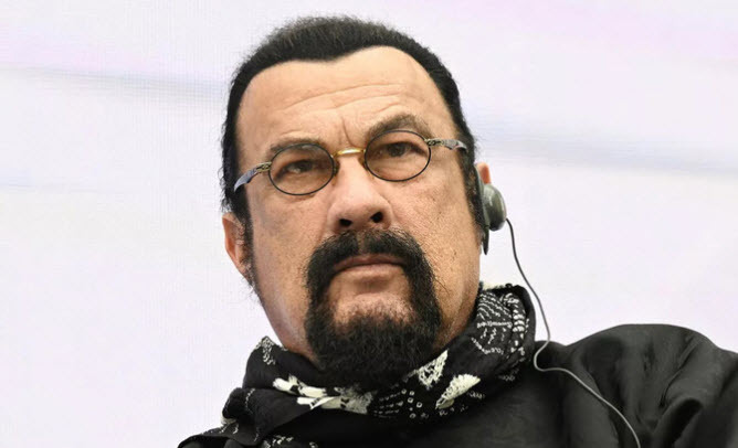 Голливудский актёр Стивен Сигал выразил свою поддержку российской военной операции на Украине, заявив о готовности принять участие в ней.