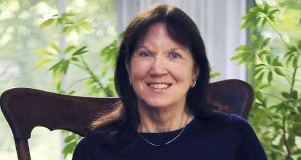 Как Джоан Мюррей выжила после падения с 4 километров.