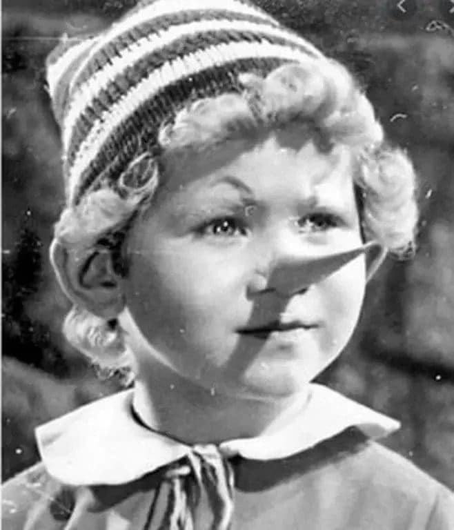 История Николая Кобликова. От съемок в "Буратино" до трагической судьбы в Афганистане.