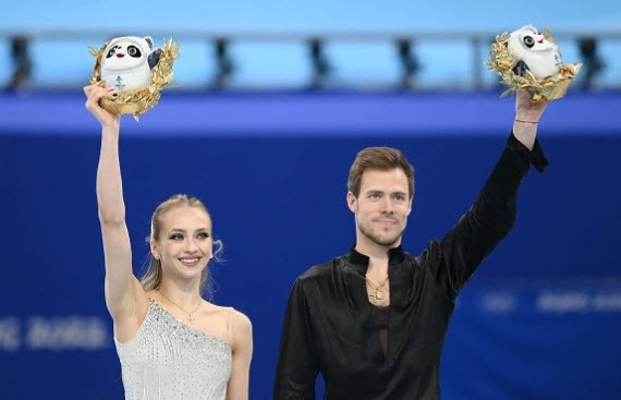 Топ-10. Узнай, какие спортивные пары самые привлекательные.