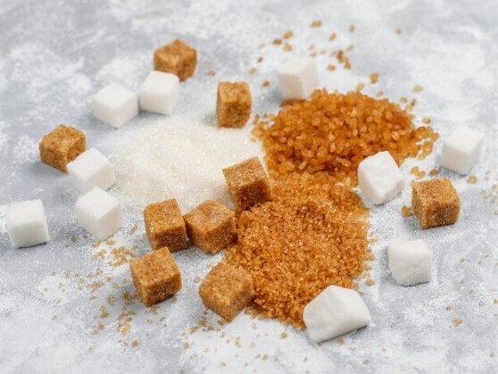 Людям стало плохо от... зефира? Какая добавка могла спровоцировать жуткую диарею у россиян? И почему многие так боятся сахара?