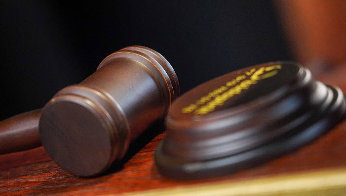 За что бывший главный нарколог России Евгений Брюн был приговорён к семи годам лишения свободы?