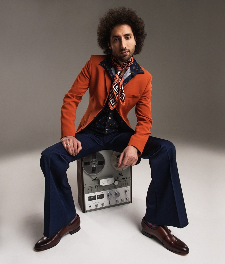 Дмитрий Романов: о бегстве из РФ, жизни в Португалии, доходах