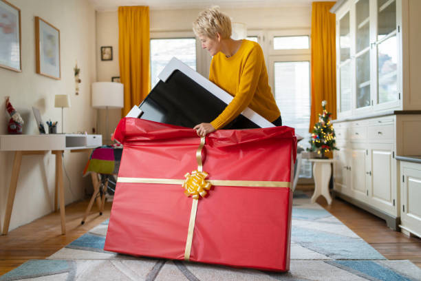 А вы знаете, что число заказов товаров на маркетплейсах возросло в два раза за последний год, и почему?