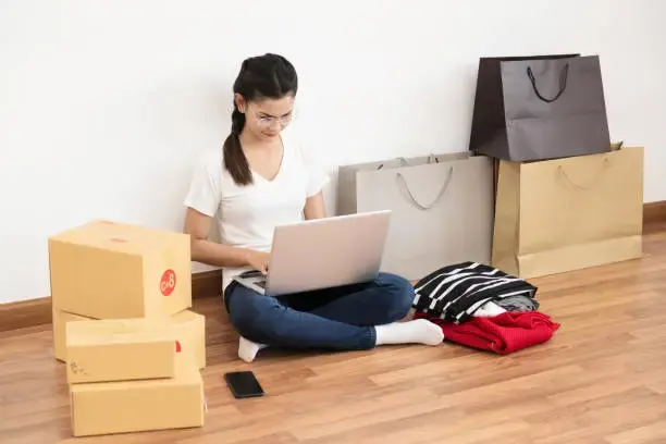 А вы знаете, что число заказов товаров на маркетплейсах возросло в два раза за последний год, и почему?