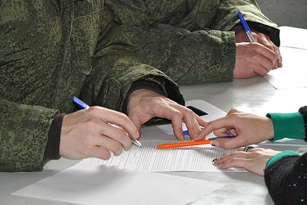 Указ подписан. Единовременная выплата заключившим контракт участникам СВО распространится на Росгвардию