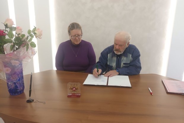 Свадьба и служба: 76-летний Виктор Важенин отправился на фронт сразу после женитьбы