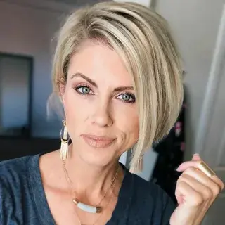 9 привычек ухоженной женщины 40+, которая выглядит моложе и свежее ровесниц