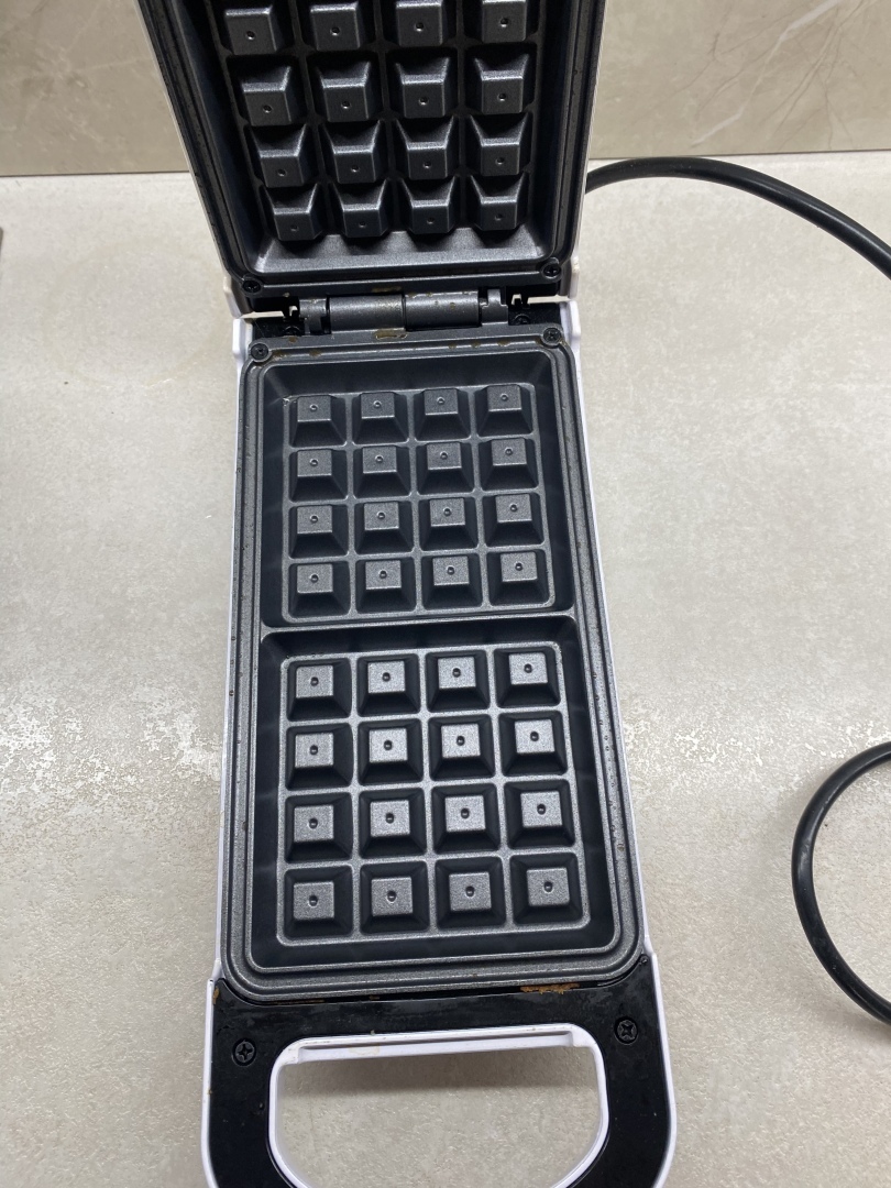 Мой отзыв о товаре «ВАФЕЛЬНИЦА HM-1738 ДЛЯ БЕЛЬГИЙСКИХ ВАФЕЛЬ»