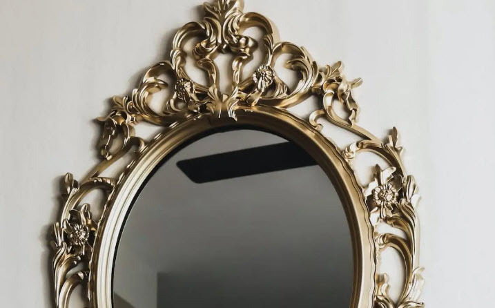 Маленькие хитрости! Вот это, да! Копеечный способ отмывания зеркал. Легко и просто!