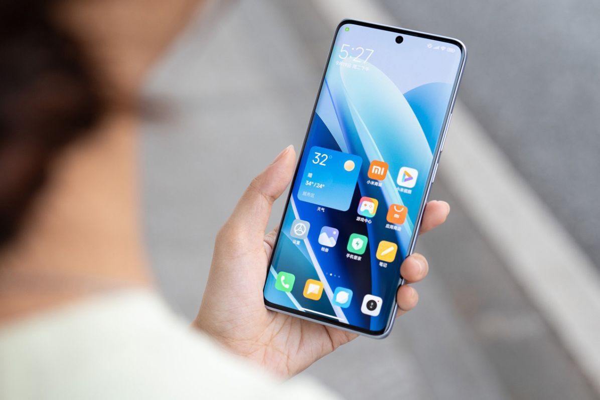 Мощность, стиль и удобство в одном смартфоне: мой выбор – Xiaomi Redmi Note 13 Pro+