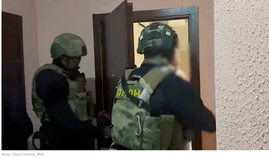 Не поверишь! В Москве схватили афериста, который натворил дел с этими "Пушкинскими картами"! 🤯