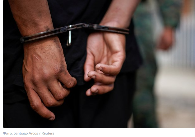 Высокопоставленный чиновник умудрился закрутить романы сразу с кучей жён министров! И теперь его судить собираются! 😮