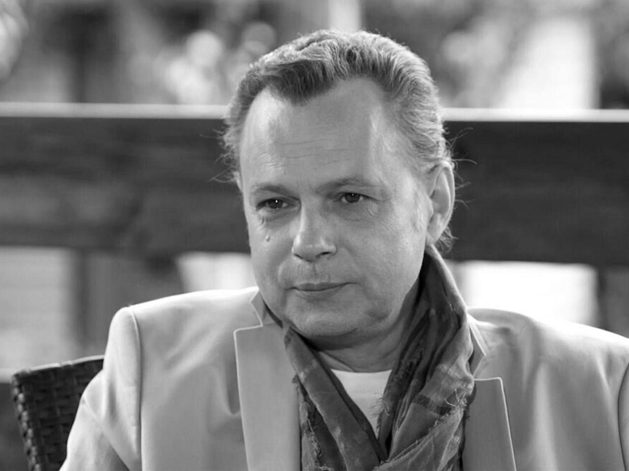 Шикарный особняк в Подмосковье. Какое наследство оставил жене и дочке Владимир Левкин?