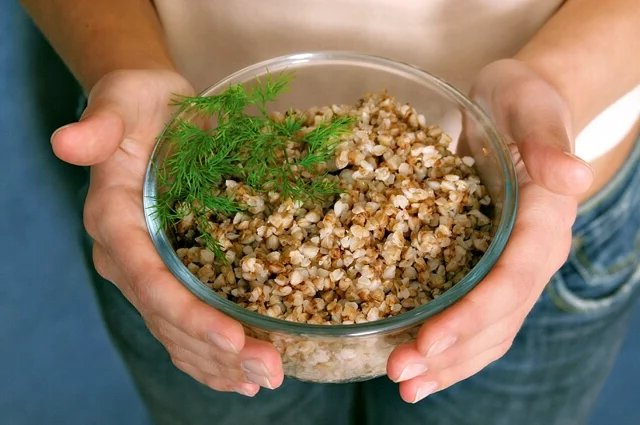 5 продуктов, которые не сочетаются с гречкой