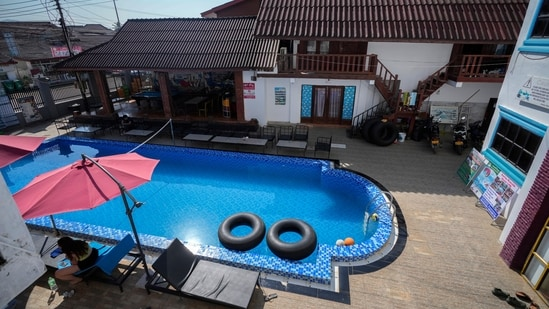 Смертельное отравление в тропиках. 6 туристов погибли в Лаосе