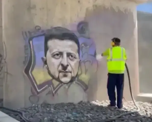 "Орешник" стирает зеленских со стен