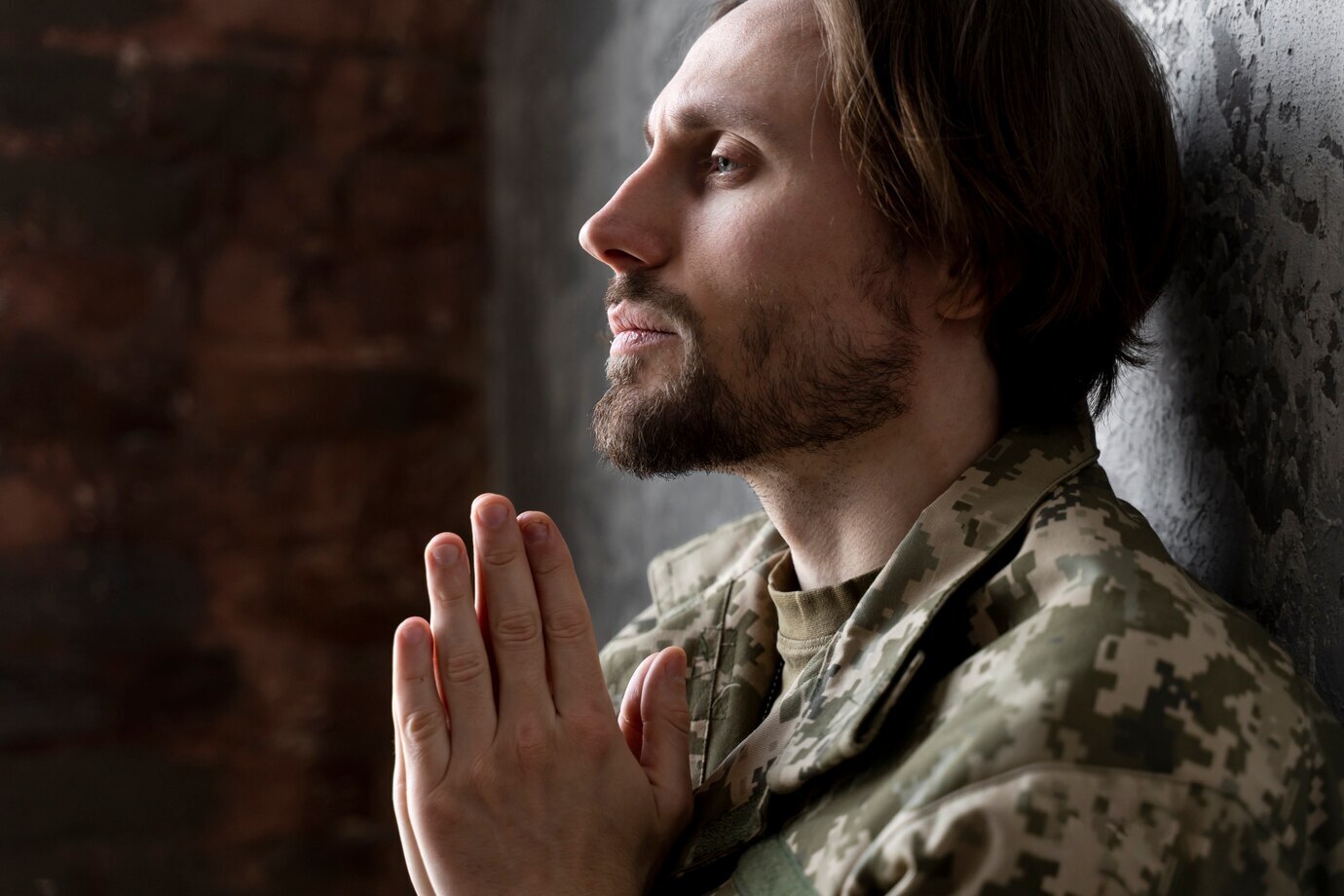 Священный призыв: РПЦ готовит духовное подкрепление для армии