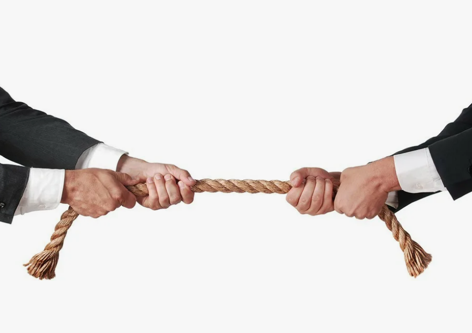 Юридическая карьера: к чему приводит постоянная борьба за лидерство.