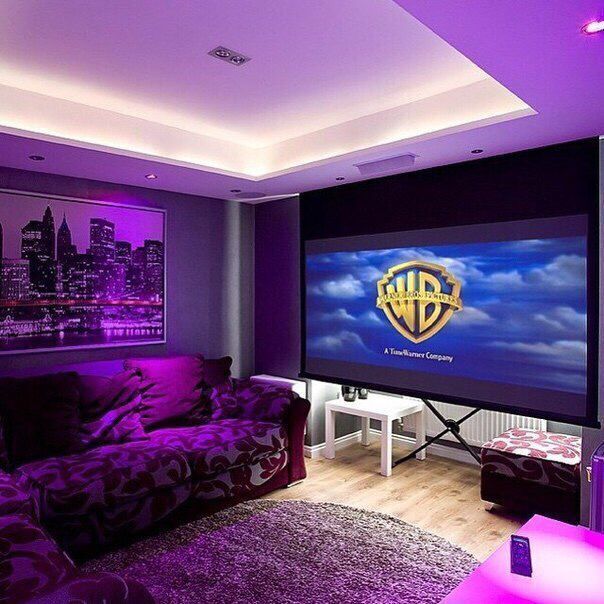 «Это безобразие или фейк?!». Депутат Драпеко проверит информацию о выдаче Минкультом прокатных удостоверений для порнофильмов