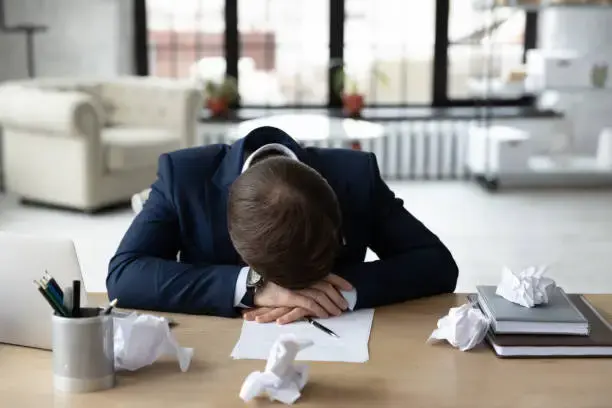 В конце года нужно справиться с эмоциональным выгоранием