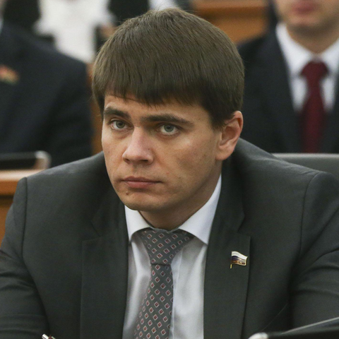 Сергей Боярский: достоин ли сын знаменитого отца кресла главы думского комитета?