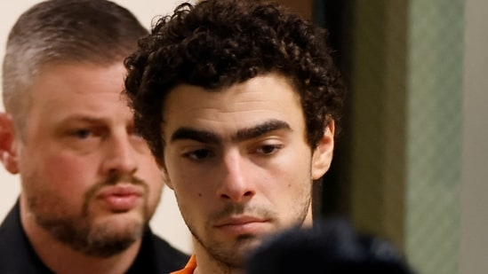 Необычное тюремное меню Луиджи Манджоне. Это любопытно!